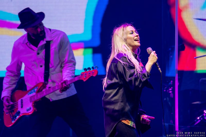 Alanis Morisette w/ Garbage @ White River Amphitheatre, 9.27.2021
