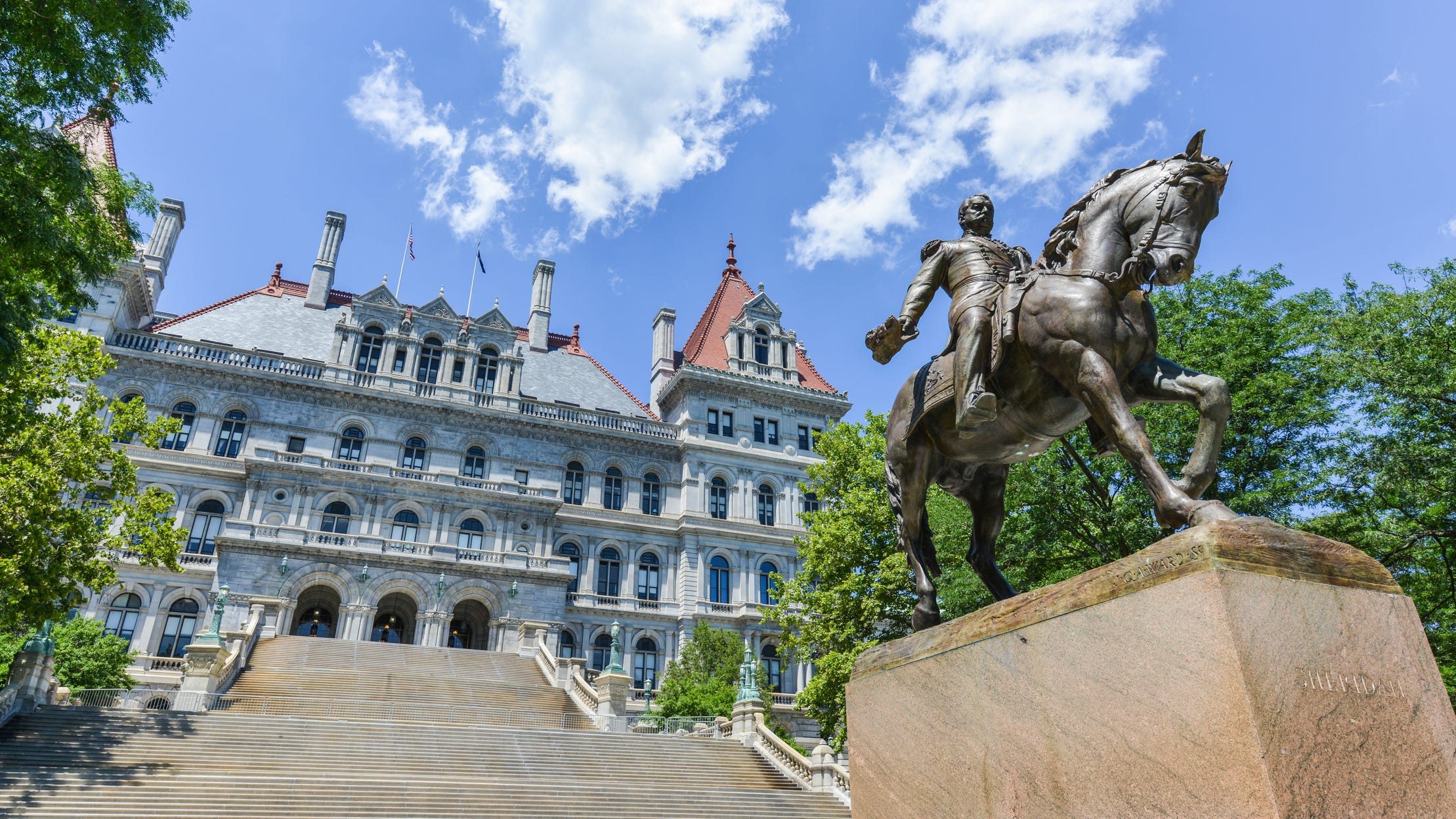 State lawmakers have mixed feelings about suspension of Cuomo impeachment probe