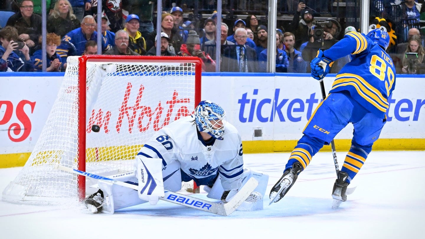 Sabres beat Maple Leafs in shootout