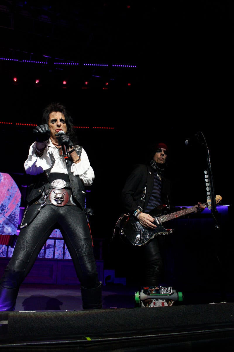 Alice Cooper - Tommy Henriksen - Harrah's Cherokee
