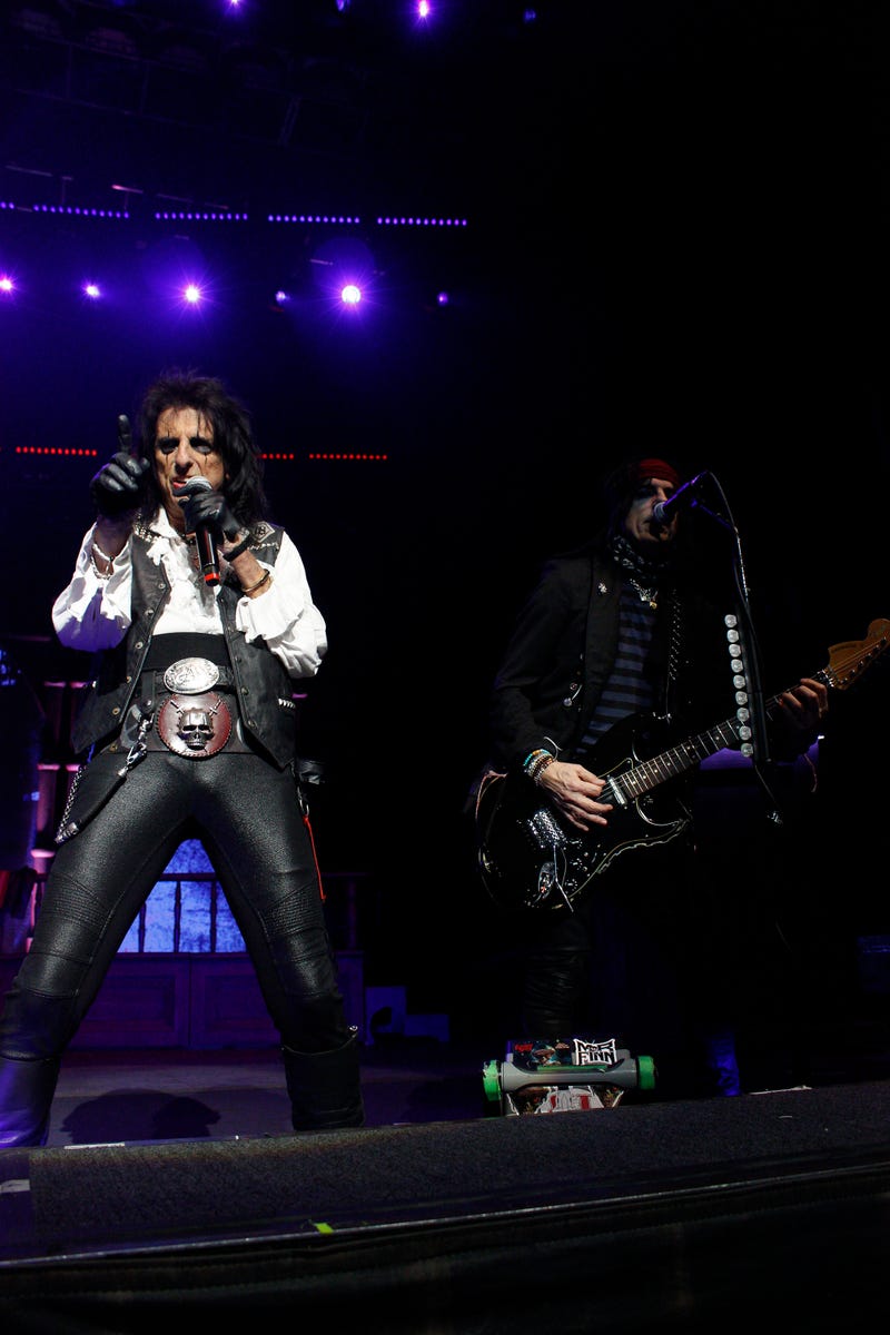 Alice Cooper - Tommy Henriksen - Harrah's Cherokee