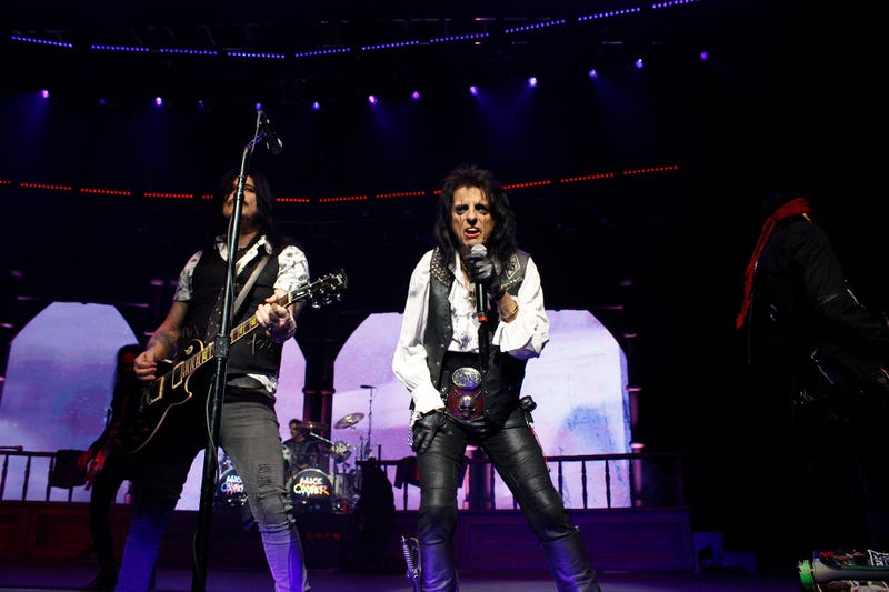 Alice Cooper - Gilby Clarke - Harrah's Cherokee