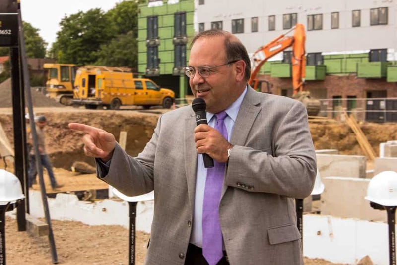 City Councilmember Allan Domb