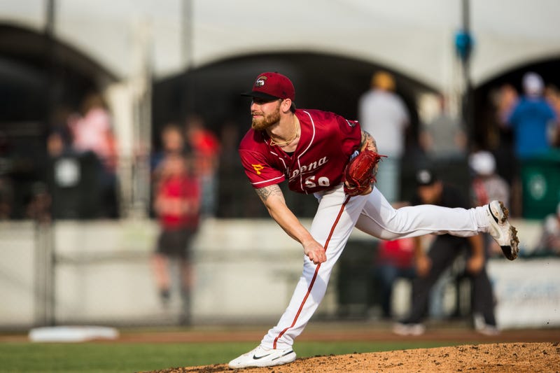 Mike Burrows pitching