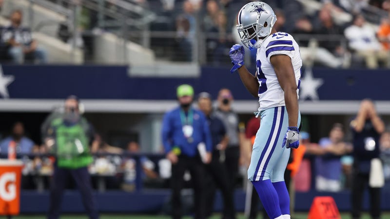 Amari Cooper not getting vaccinated apparently 'really rankled' the Jones'
