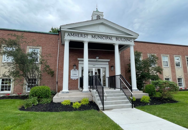 The successor to Brian Kulpa as Amherst Supervisor will be decided Tuesday on Election Day. Dan Gagliardo and Shawn Lavin will go head to head to occupy the top office at Amherst Town Hall. 