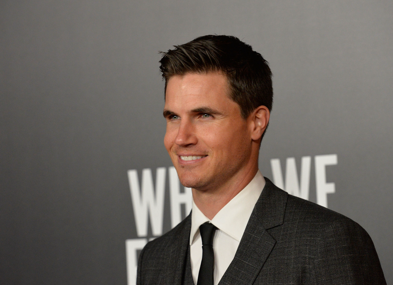Robbie Amell