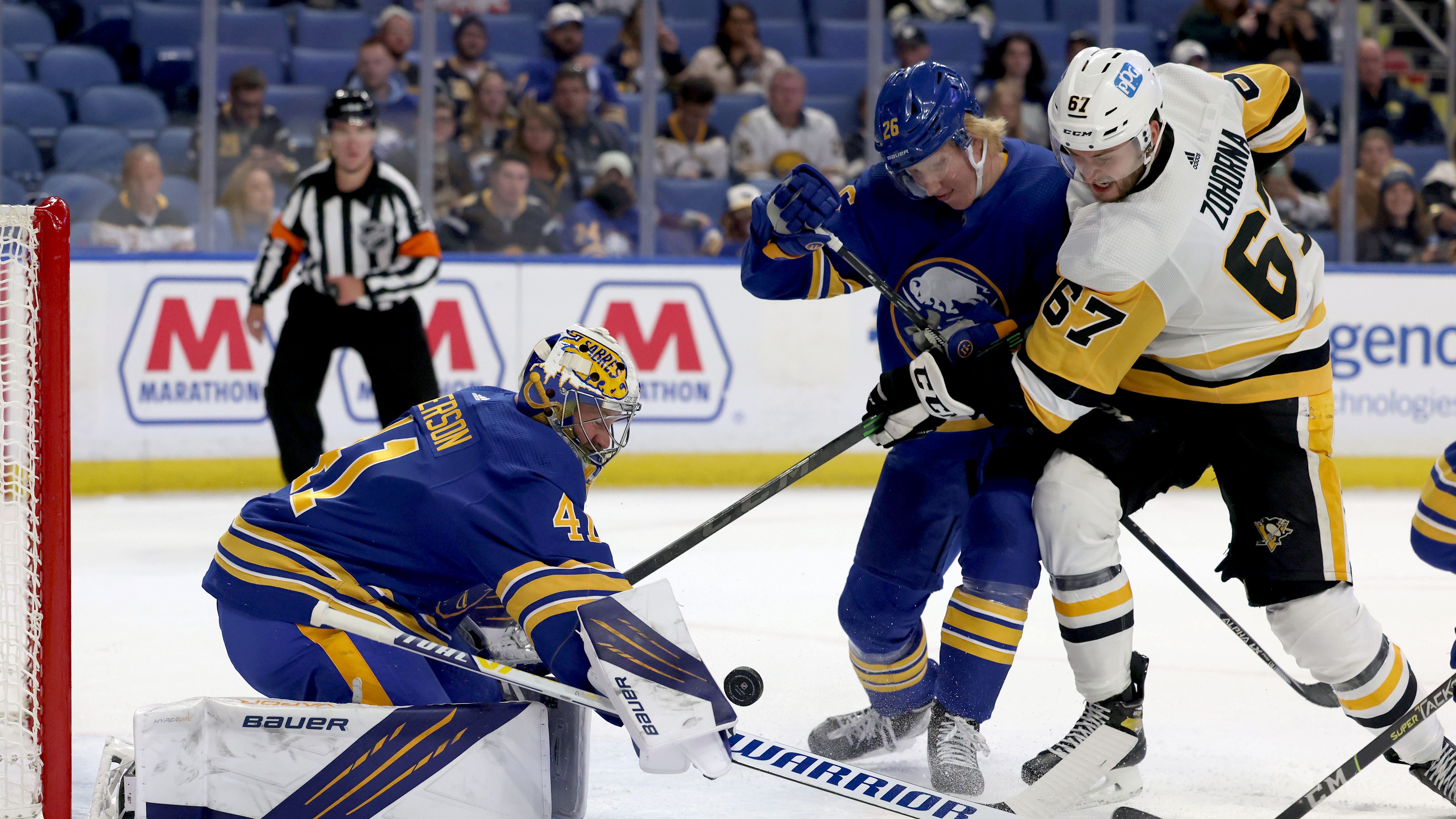Craig Anderson gets call in net to open 2021-22 Sabres season