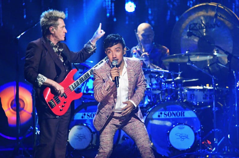 Arnel_Pineda