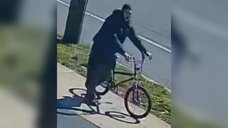 VIDEO: Police seek Northeast Philadelphia Dollar Tree arson suspect