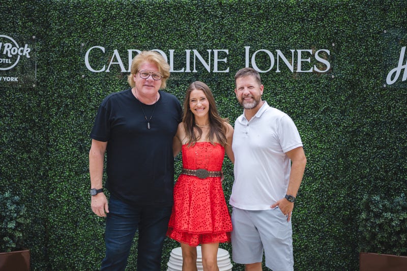 Caroline Jones