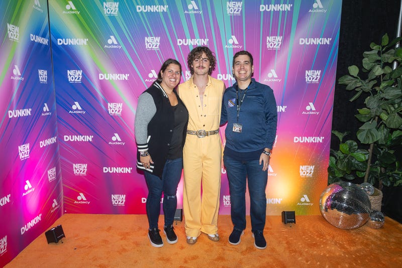 Benson Boone Meet & Greet