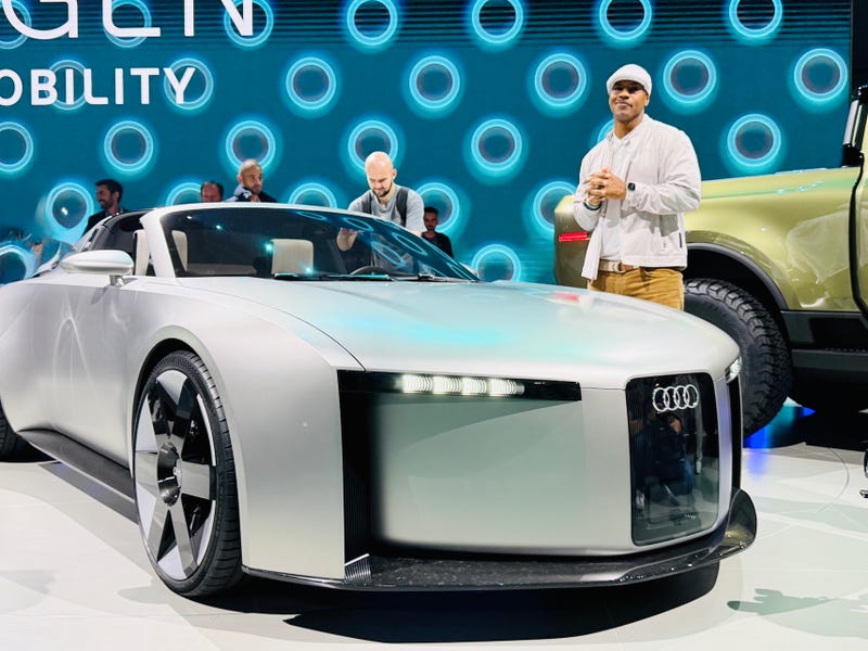 Kimatni Rawlins in Munich with the Concept C
