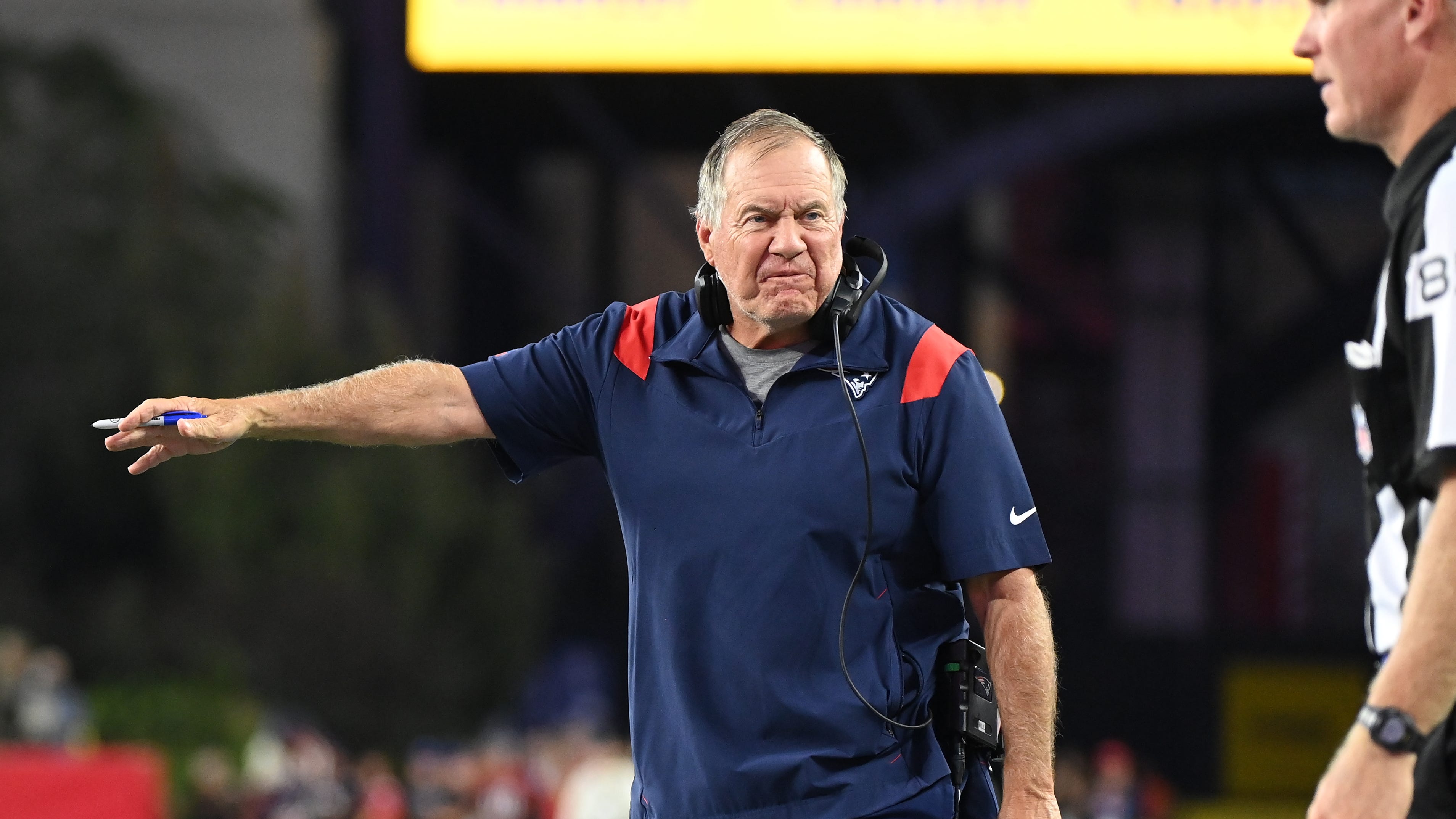 Bart Scott rips Belichick for 'desperation move' ahead of season opener against the Dolphins