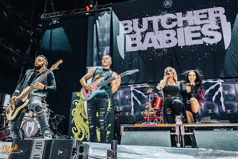 Butcher Babies - White River Amphitheatre - Auburn, WA 8.22.23