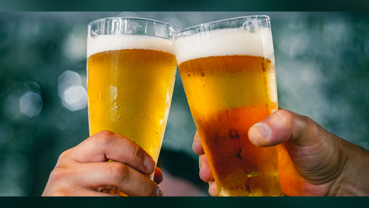 Modelo and Corona beermakers raising prices to cover glass shortage, inflation