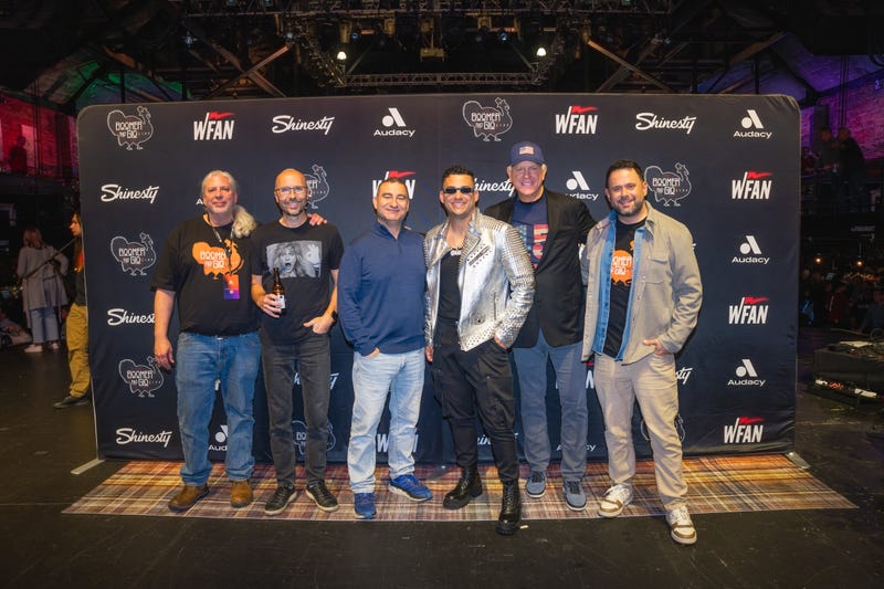 Boomer & Gio Live: We Give Thanks VIP Pic