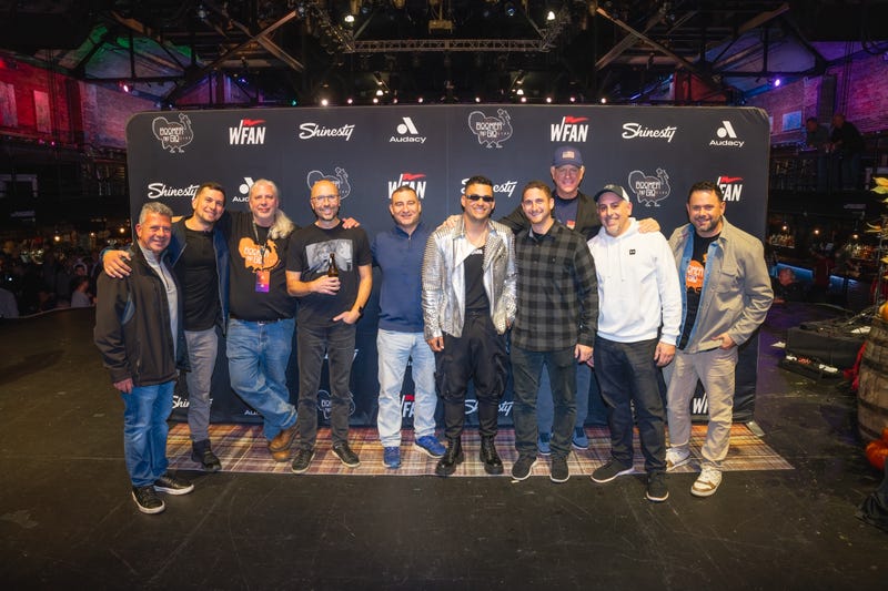 Boomer & Gio Live: We Give Thanks VIP Pic