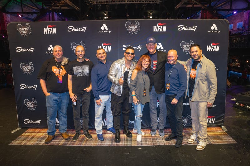 Boomer & Gio Live: We Give Thanks VIP Pic