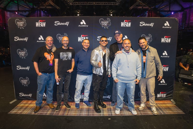 Boomer & Gio Live: We Give Thanks VIP Pic