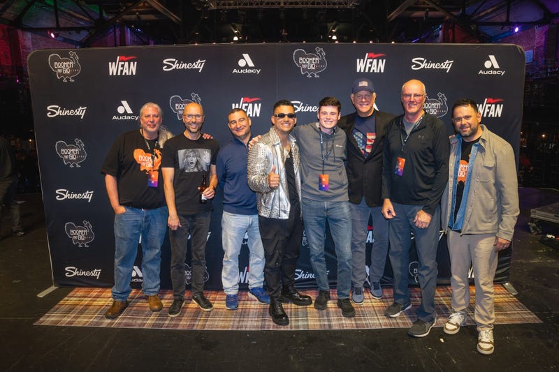 Boomer & Gio Live: We Give Thanks VIP Pic