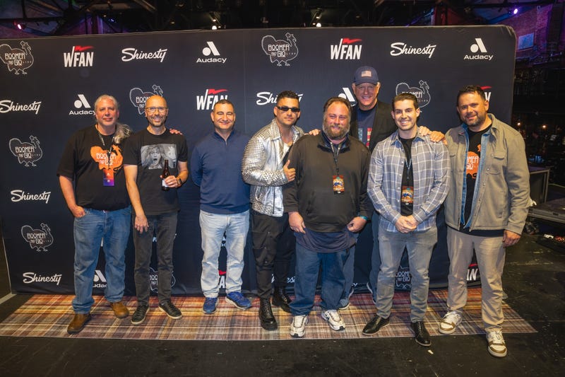 Boomer & Gio Live: We Give Thanks VIP Pic