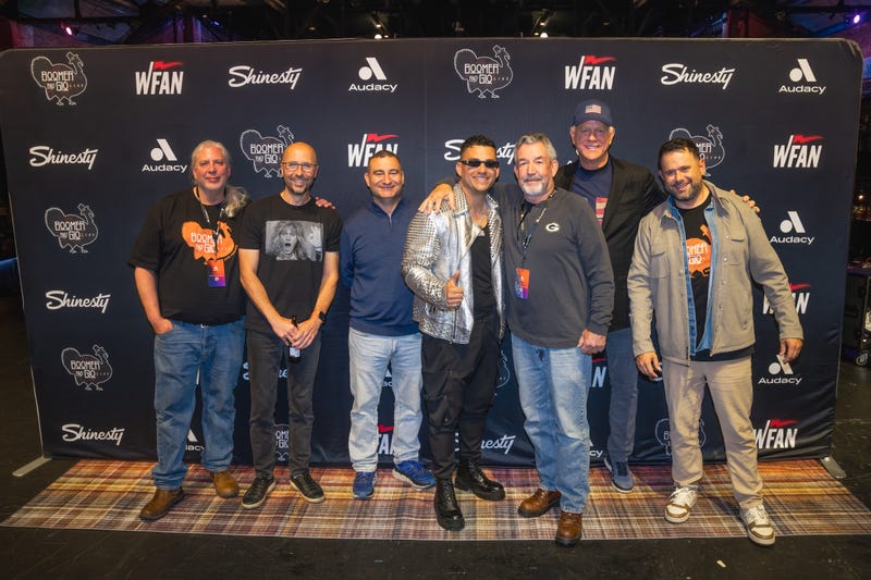 Boomer & Gio Live: We Give Thanks VIP Pic