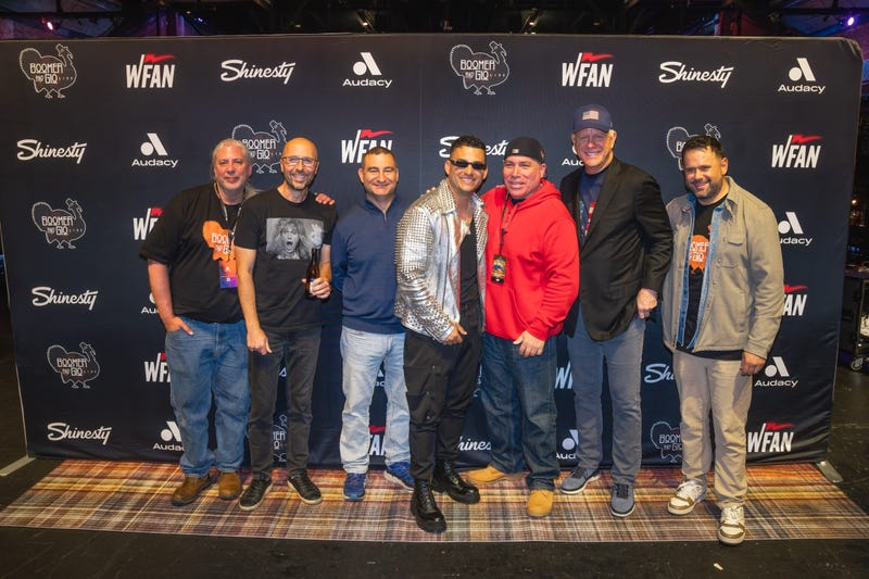 Boomer & Gio Live: We Give Thanks VIP Pic