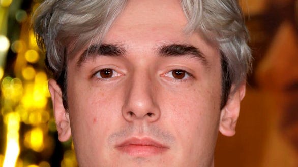 TikTok star seeks to avoid default judgment by restaurant owner