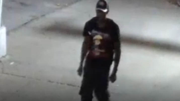 VIDEO: Suspect who burglarized Brooklyn synagogue sought by police