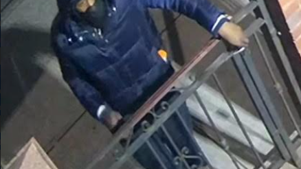 PHOTO: Woman, 19, followed into Brooklyn residence, groped by suspect