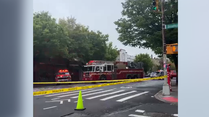 Car, manholes catch fire in Brooklyn, buildings evacuated: FDNY