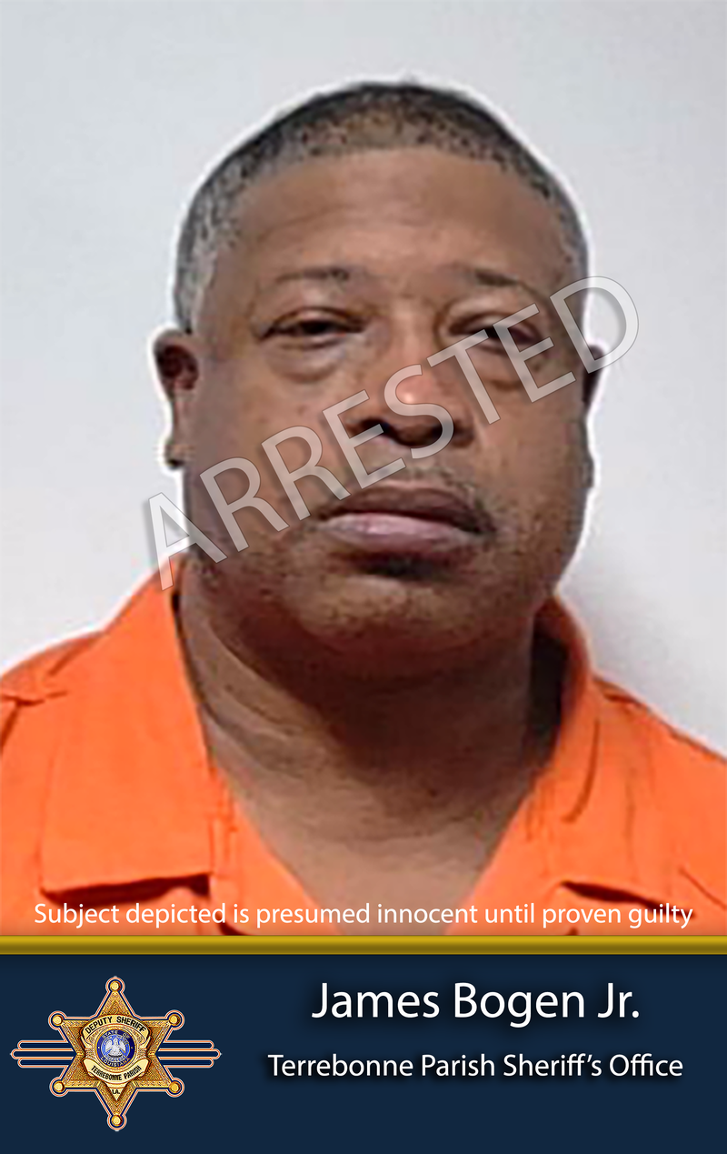 Houma man accused of molesting teen