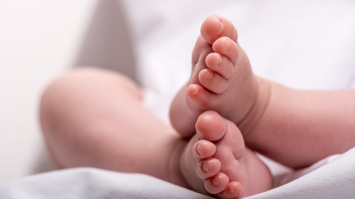 ‘Miracle’ one-pound baby heads home after 124 days in the hospital