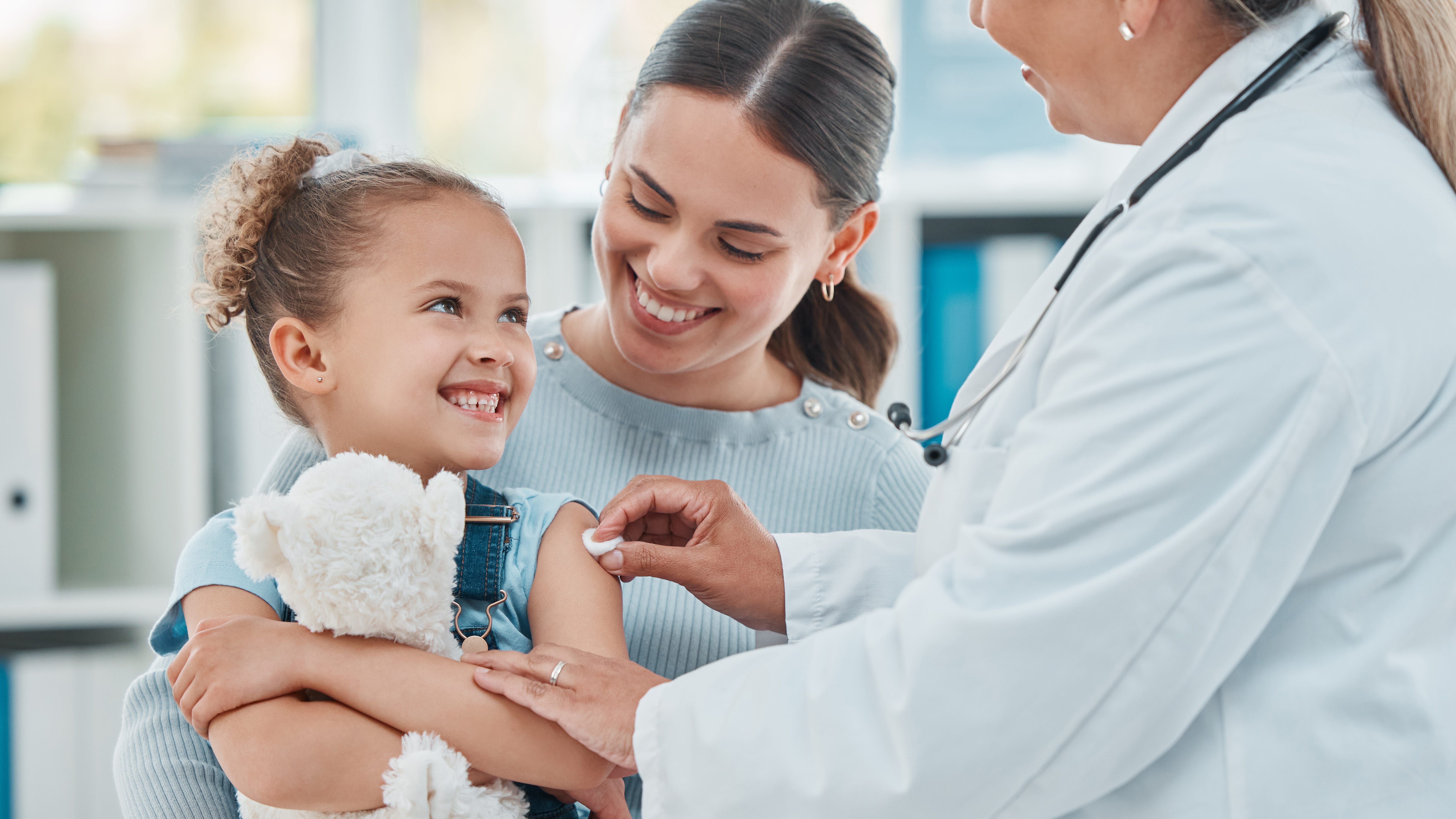 Everything You Need to Know About Back-to-School Immunizations | Bee Well