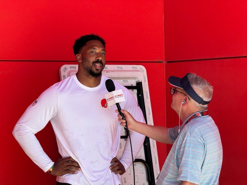Barking In Berea: Myles Garrett