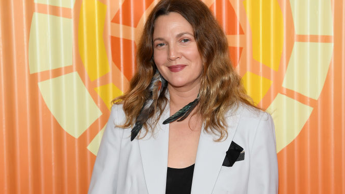 Drew Barrymore Interviews Her 7-Year-Old Self in Adorable Promo for New Talk Show