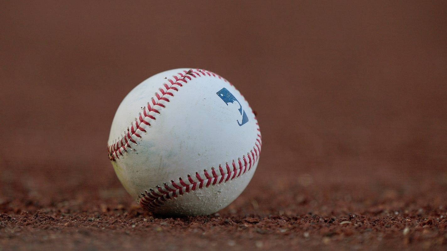 Labor talks going to another day with MLB deadline looming