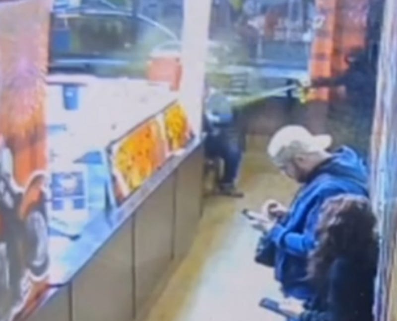 Suspect uses bear spray in restaurant