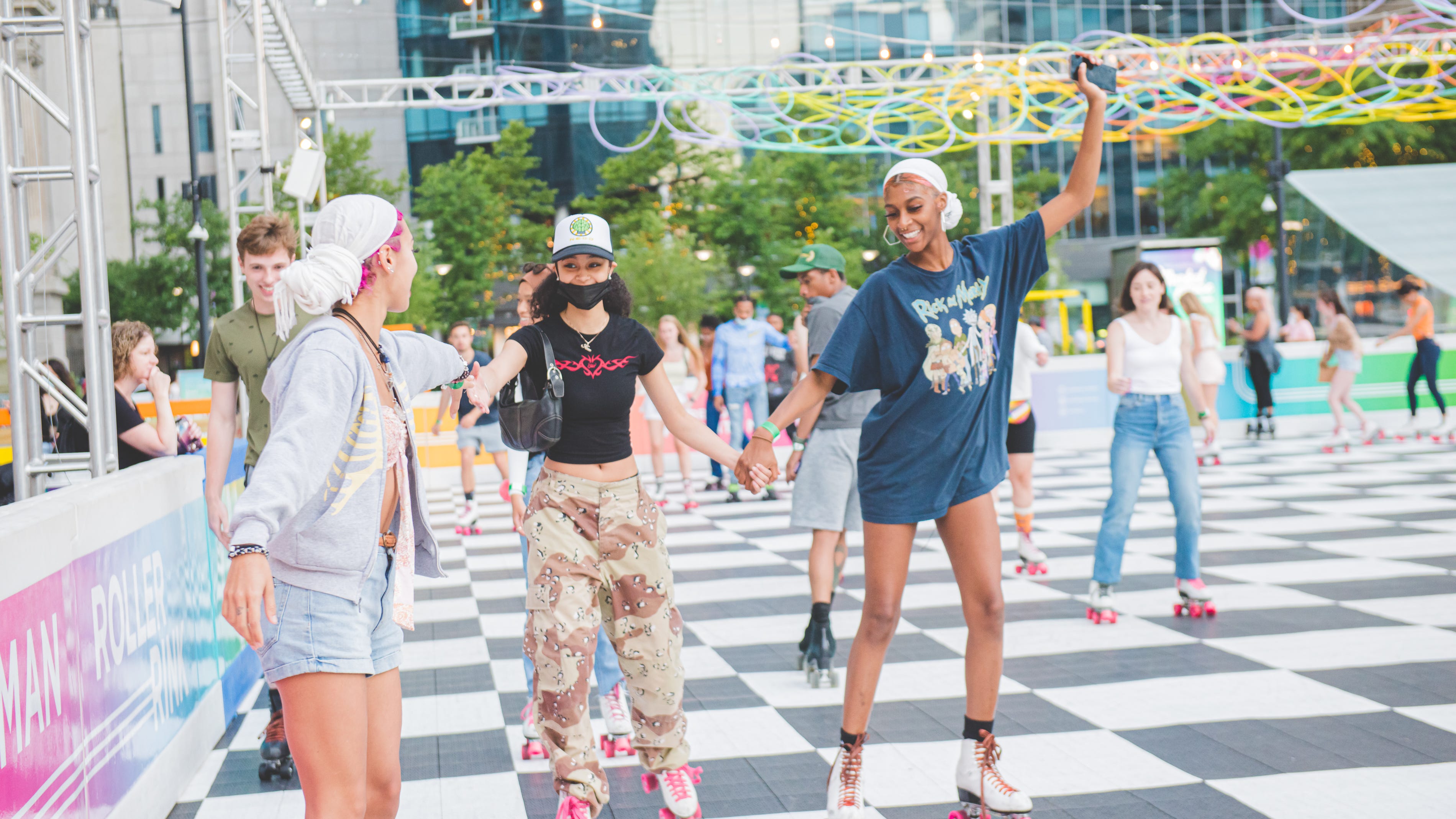 This weekend in Philly: Earth Day celebrations, food festivals, roller skating and more