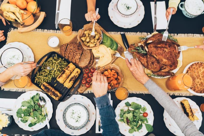 5 surefire ways to handle holiday heartburn and digestive issues. | Bee Fit | Thanksgiving Platter