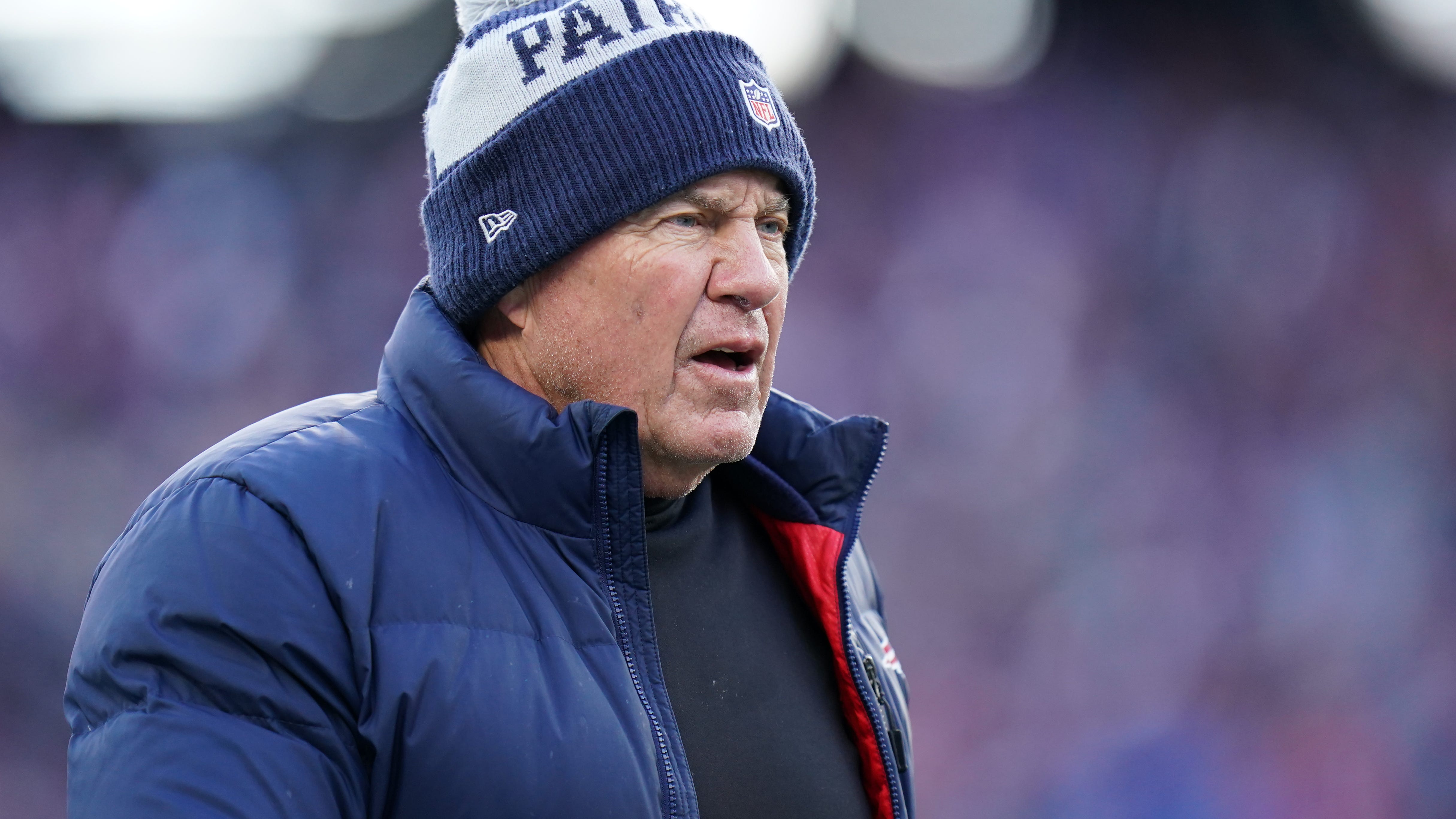 NFL experts think the Patriots have slight edge over the Raiders
