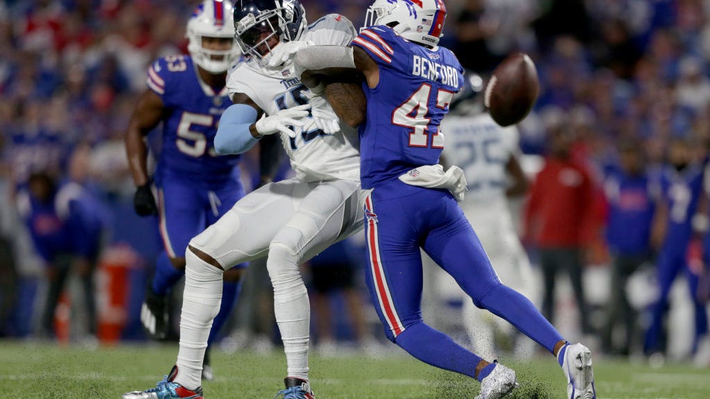 Christian Benford has broken hand; Tommy Doyle has torn ACL