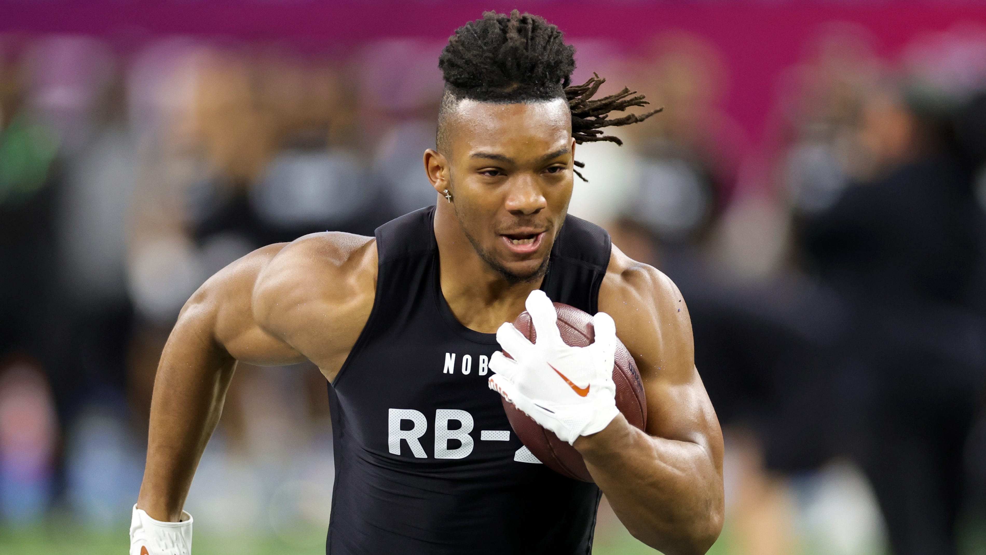 Daniel Jeremiah believes RB Bijan Robinson to Eagles makes sense