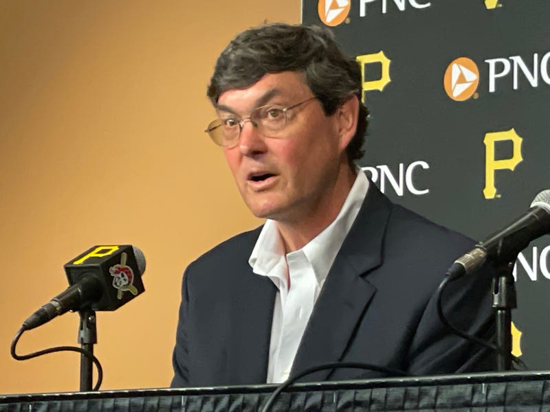 Bob Nutting at podium