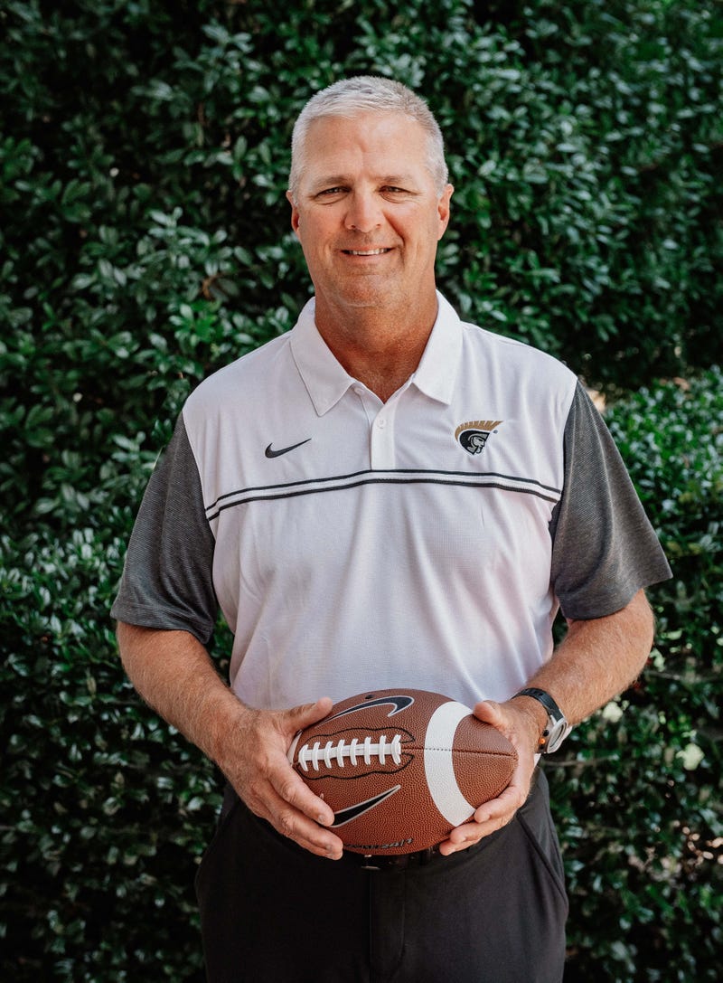 Bobby Lamb to lead AU Trojans in inaugural season