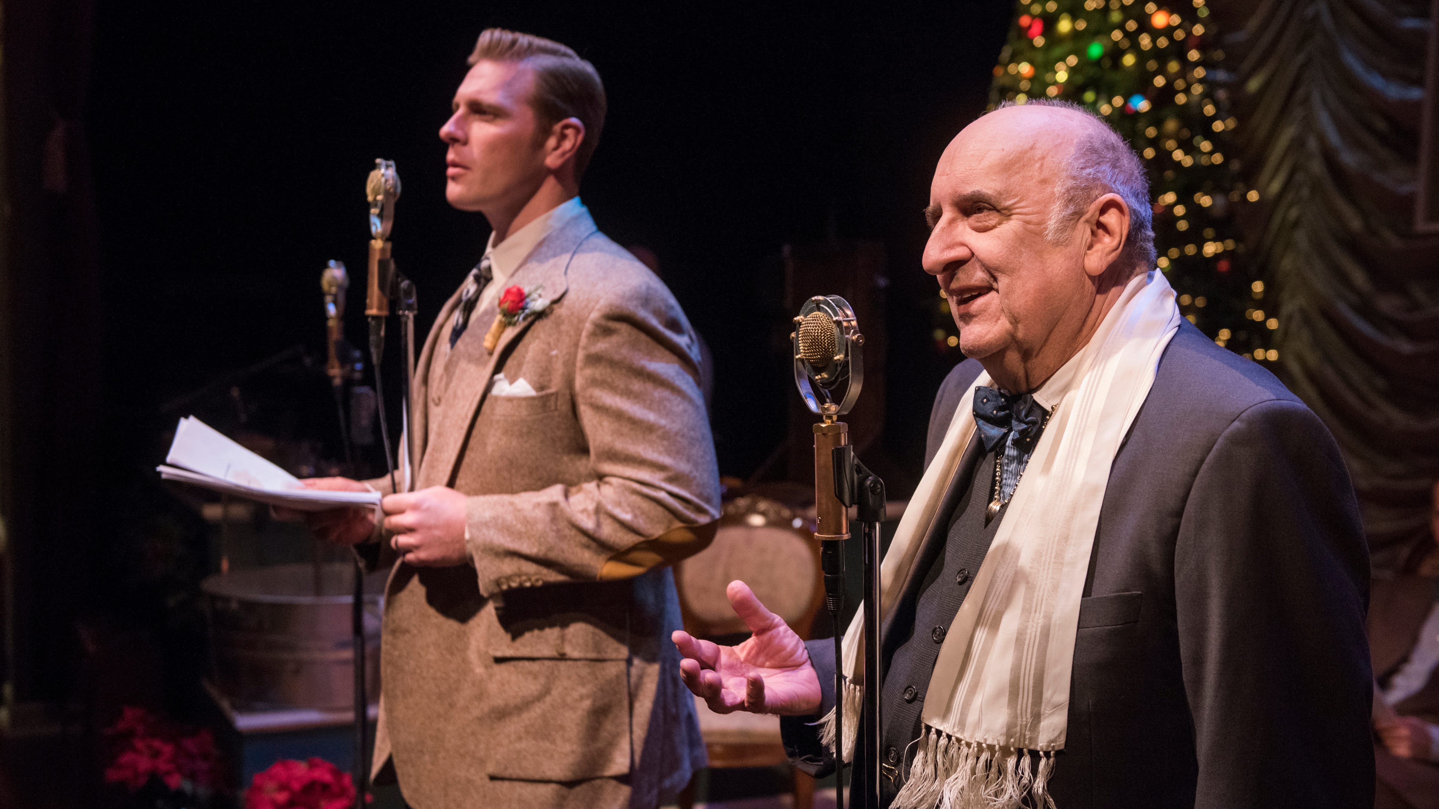 It’s a Wonderful Life: Live in Chicago! returns to the stage this holiday season