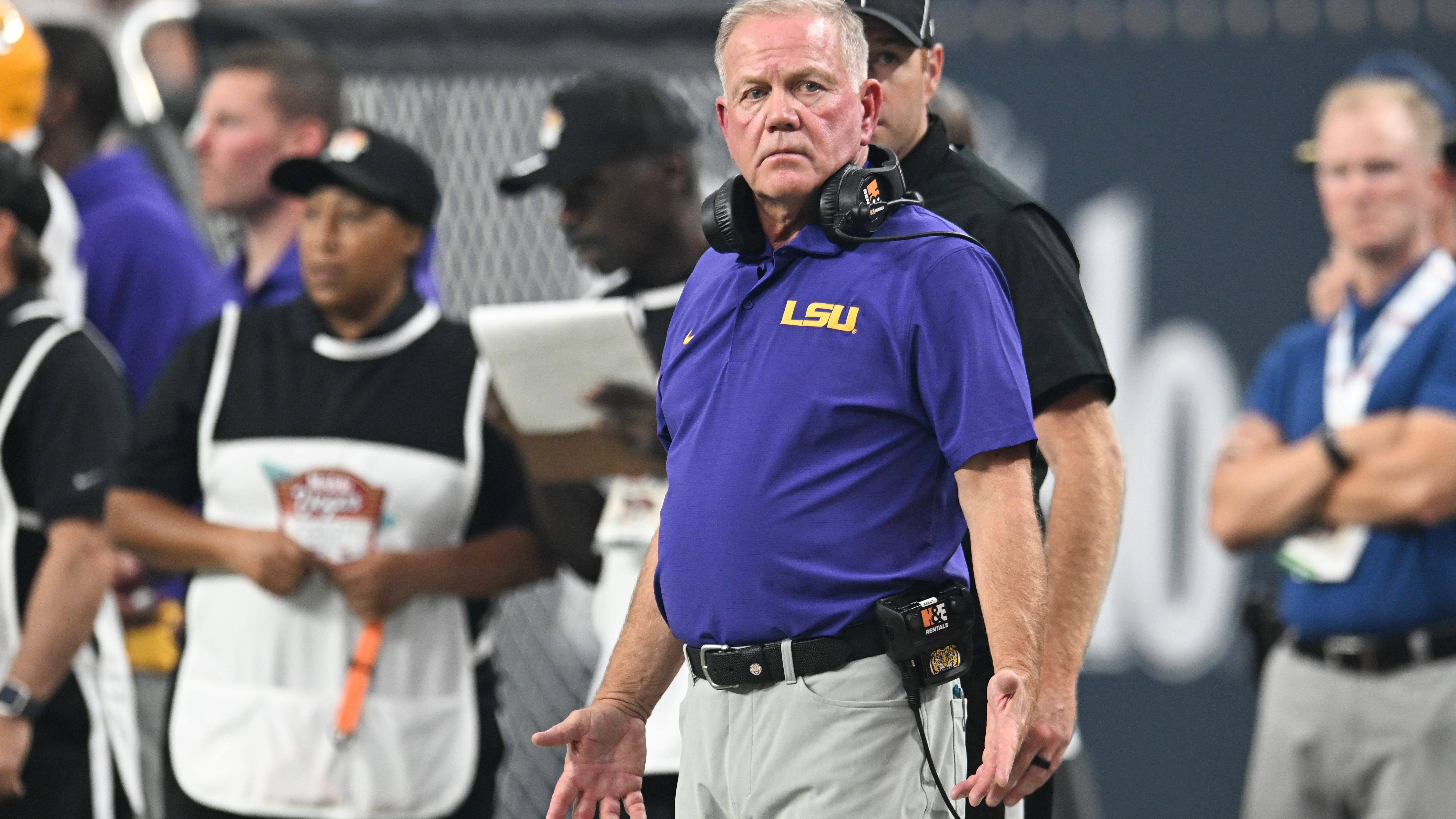 LSU's Brian Kelly angry after 5th straight season-opening loss