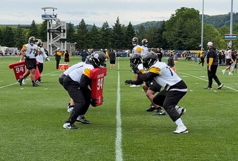 Broderick Jones at left tackle