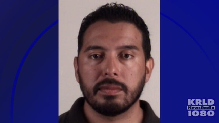Fort Worth police officer arrested on burglary charge